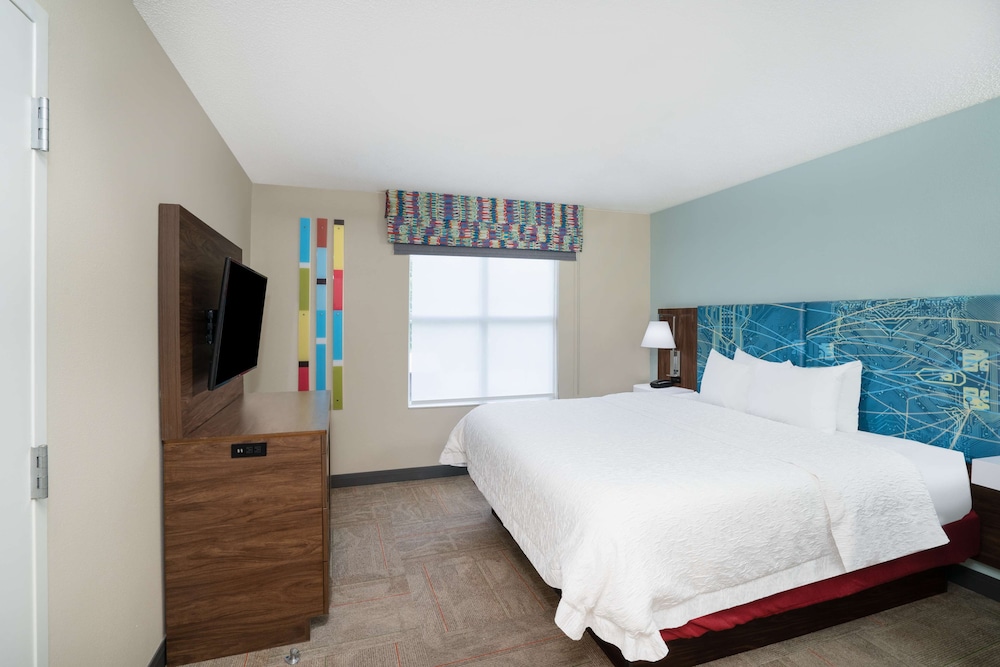 King, Suite, 1 King Bed, Non Smoking, Kitchen - Photo 1
