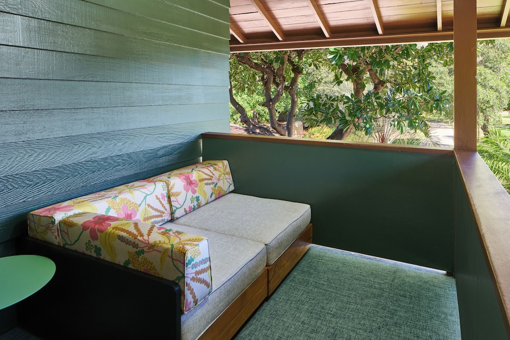 Royal Bungalow, Oceanfront (Junior Suite)