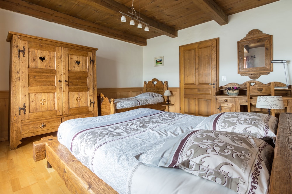 Suite (Gelinotte Des Bois) photo 3