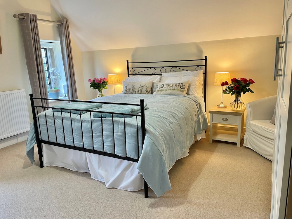 Double Room (Highgrove) photo 2