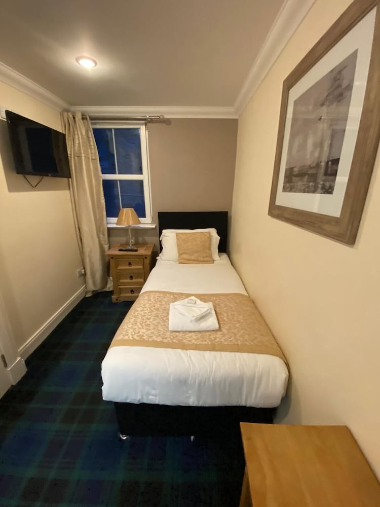 Standard Single Room, Ensuite photo 1