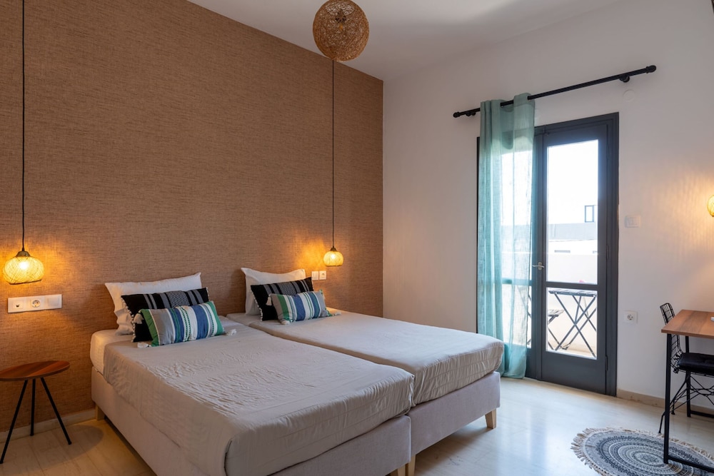 Triple Room - Photo 9