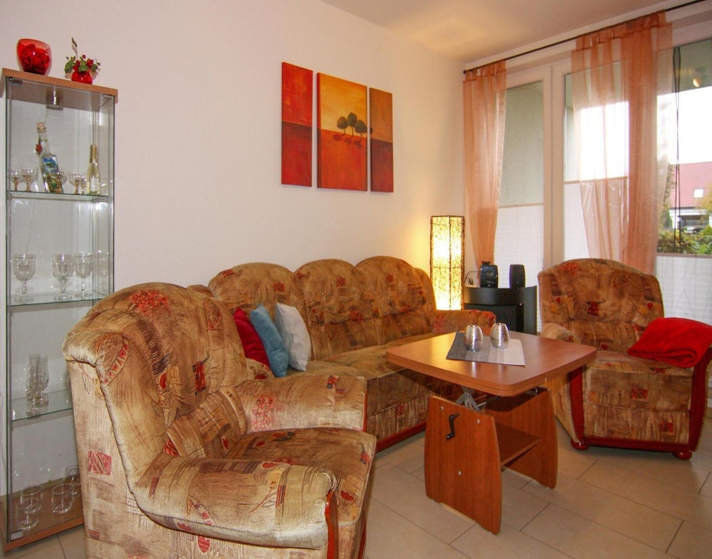 Apartment photo 3