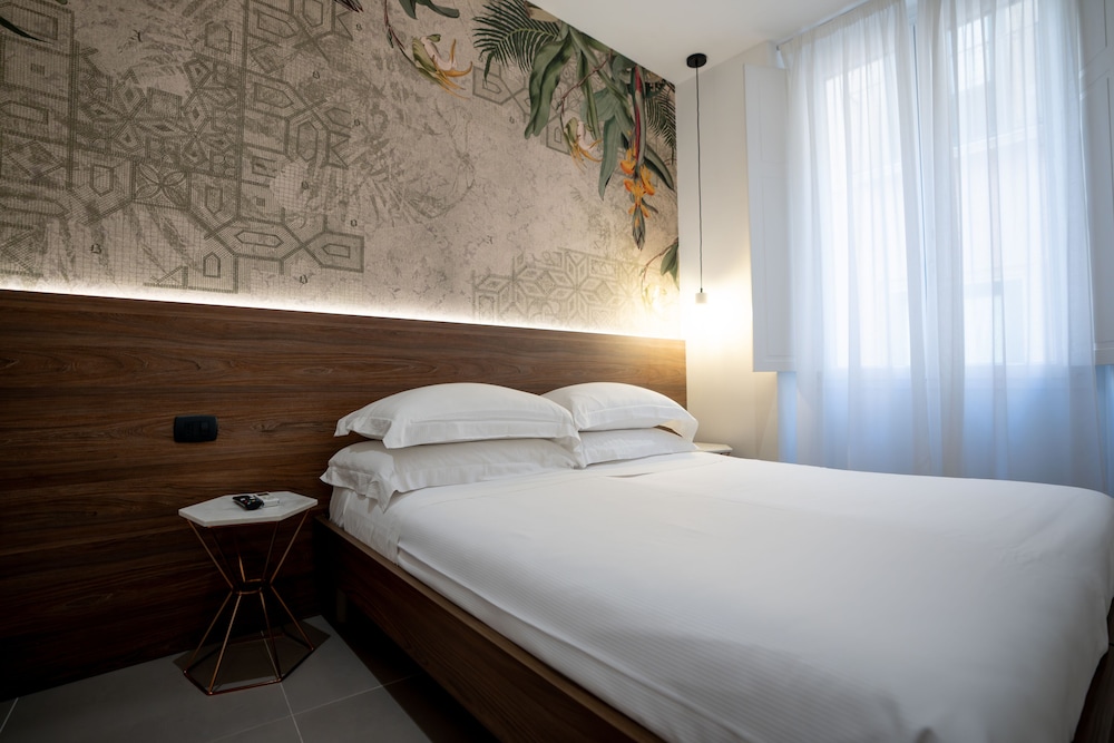 Family Suite, Balcony - Photo 1
