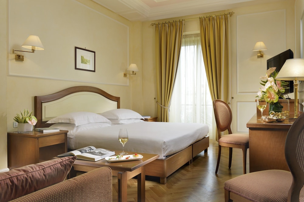 Junior Suite, Hill View - Photo 1