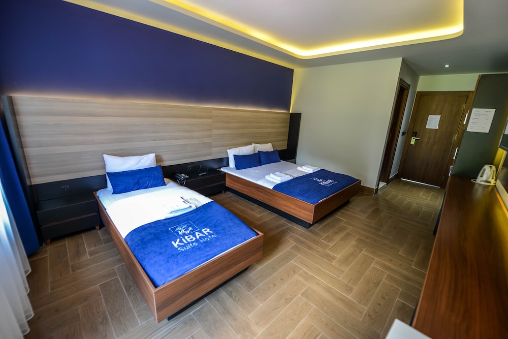 Economy Triple Room, 1 Bedroom - Photo 1