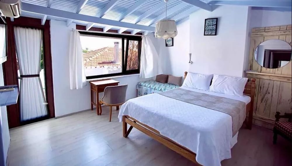 Deluxe Room, Balcony, Sea View