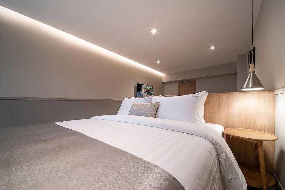 Premier Room, 1 King Bed