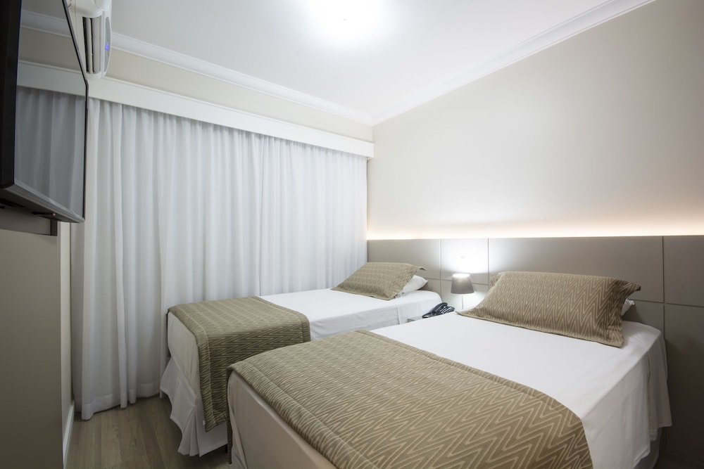 Superior Triple Room, Multiple Beds photo 1