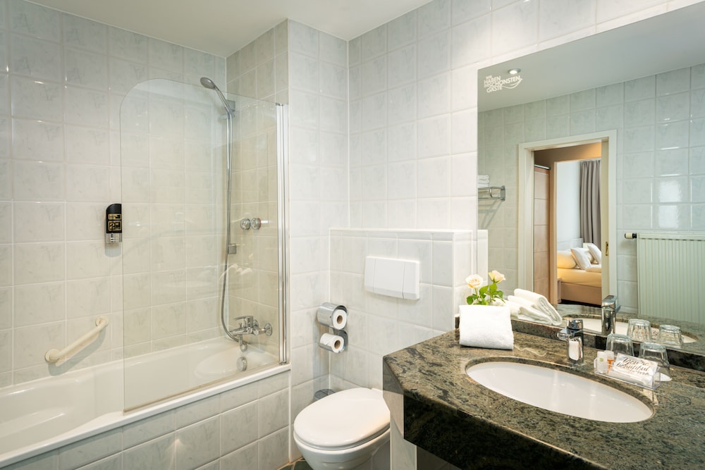 Apartment - Photo 4