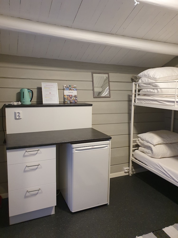 Economy Cabin