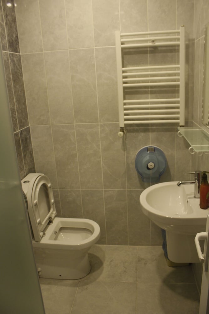Triple Room, Shared Bathroom photo 3