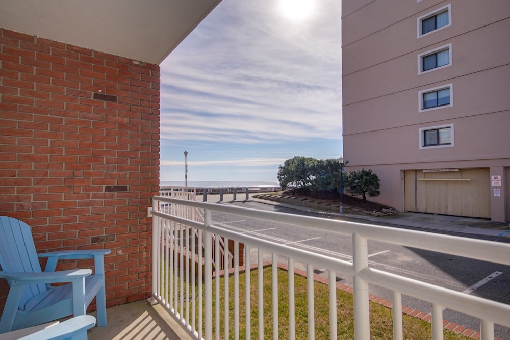 2 Double Bed Oceanview photo 3