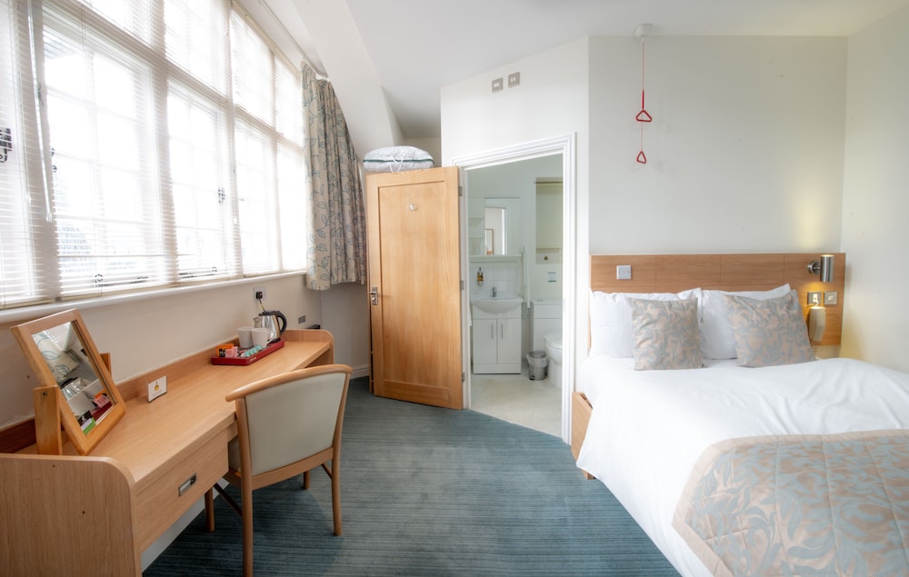 Large Double Room