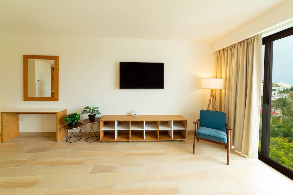 Master Suite - Photo 5