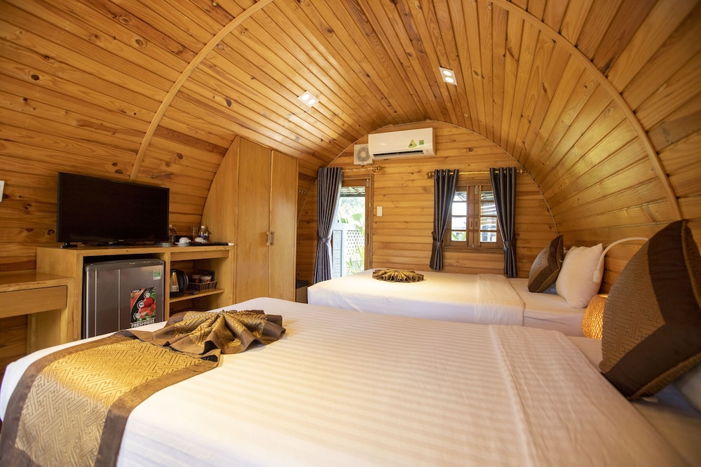 Deluxe Bungalow - Photo 3