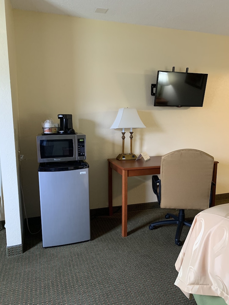 Room, 1 Queen Bed, Accessible, Non Smoking photo 2