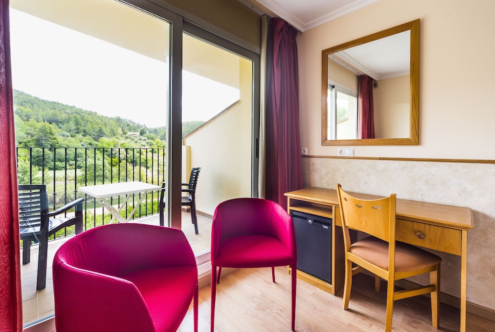 Premium Double Room, Balcony, River View Premium Double Room, Balcony, River View