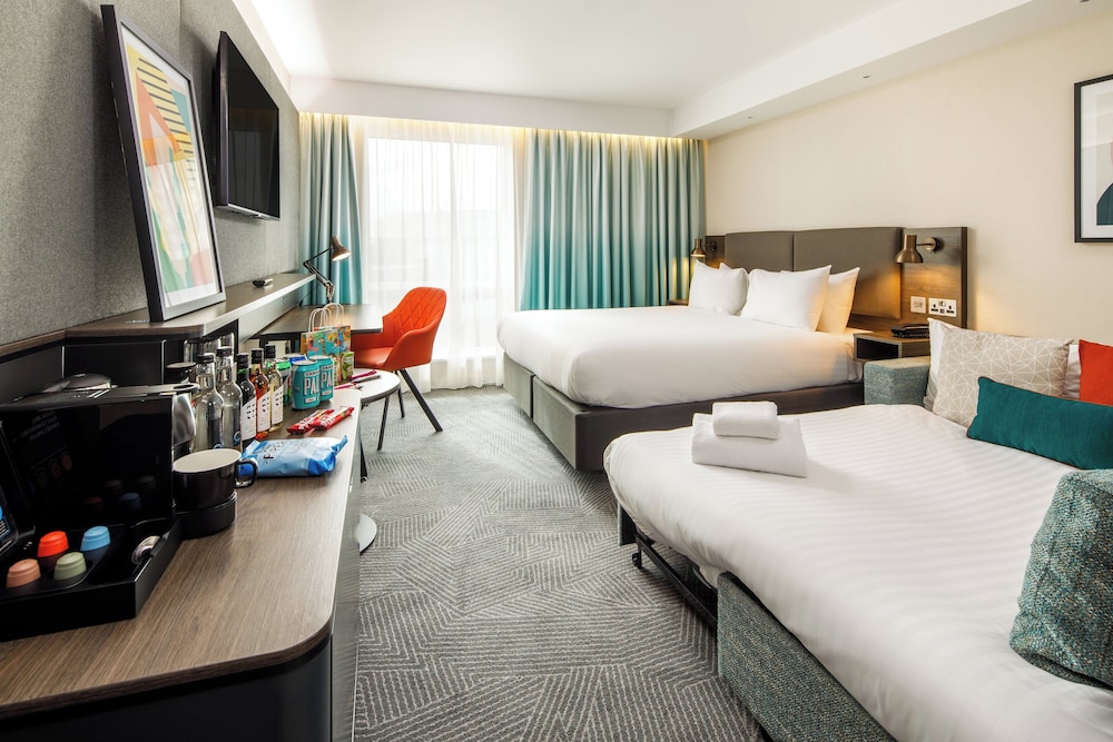 Premium Room, 1 Queen Bed with Sofa bed photo 1
