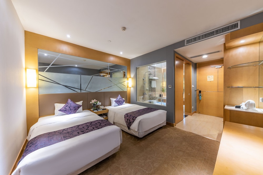 Standard Room (No Window) photo 2