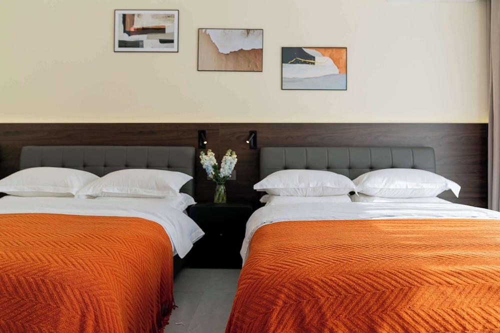 Business Twin Room