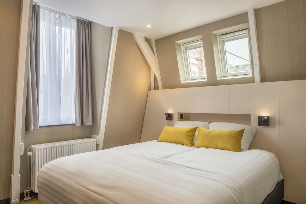 Basic Double Room