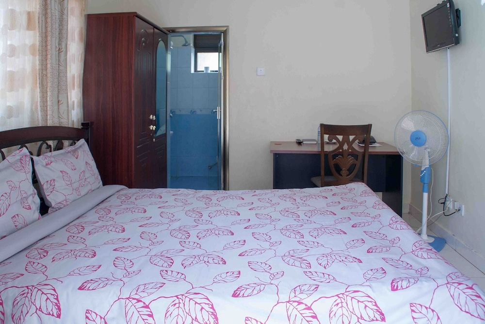 Standard Double Room photo 2