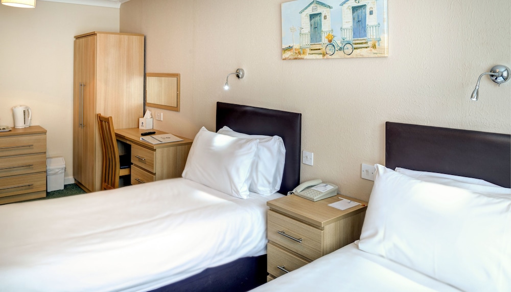 Comfort Room, Multiple Beds, Non Smoking - Photo 2