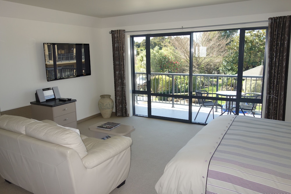 Luxury Studio Suite photo 1