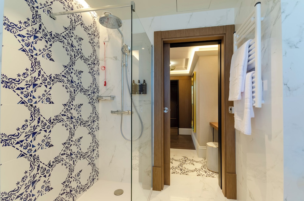Junior Studio Suite (Single Use) photo 3