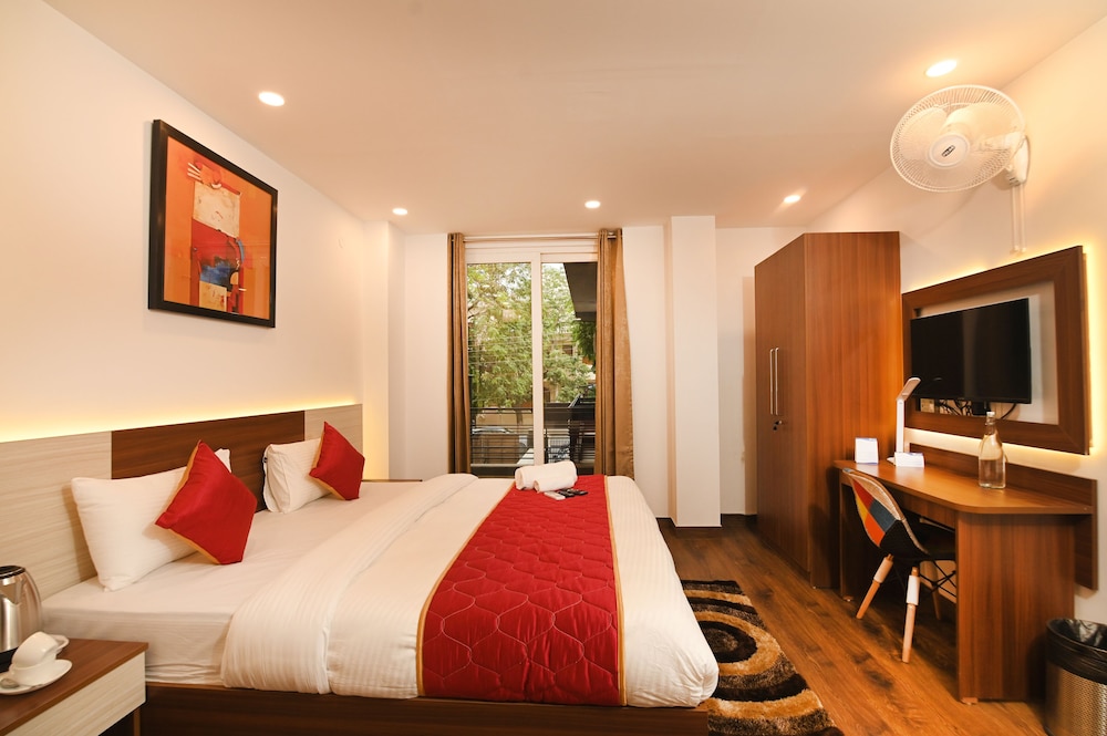 Deluxe Double Room photo 3