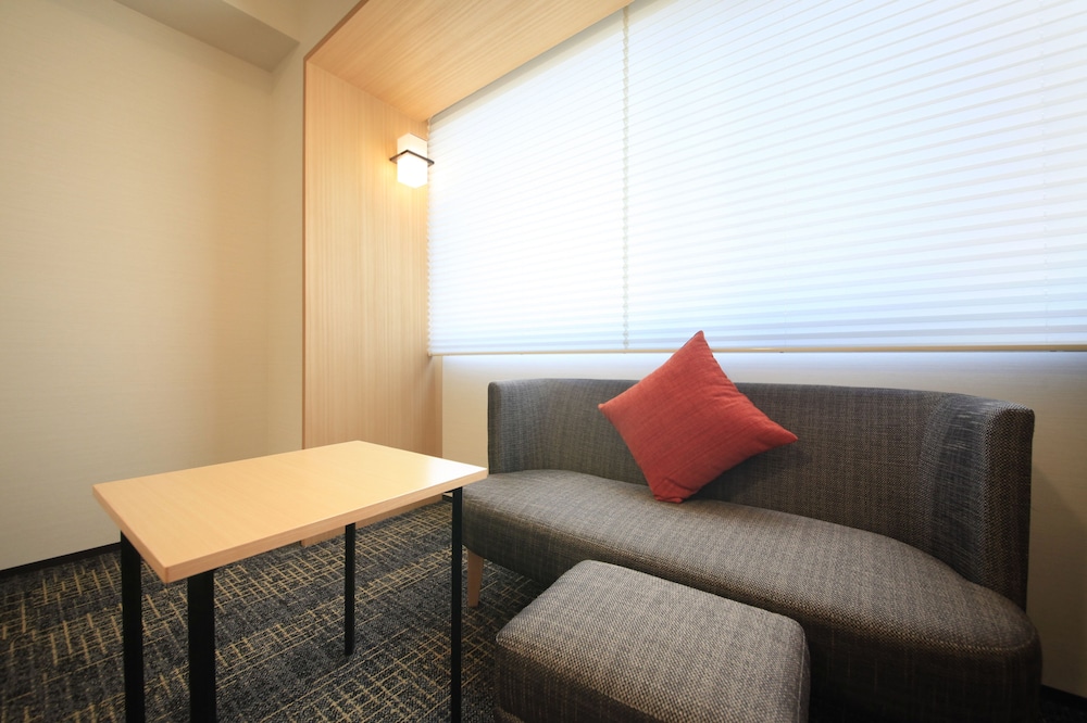 Corner Triple Room, Non Smoking - Photo 5