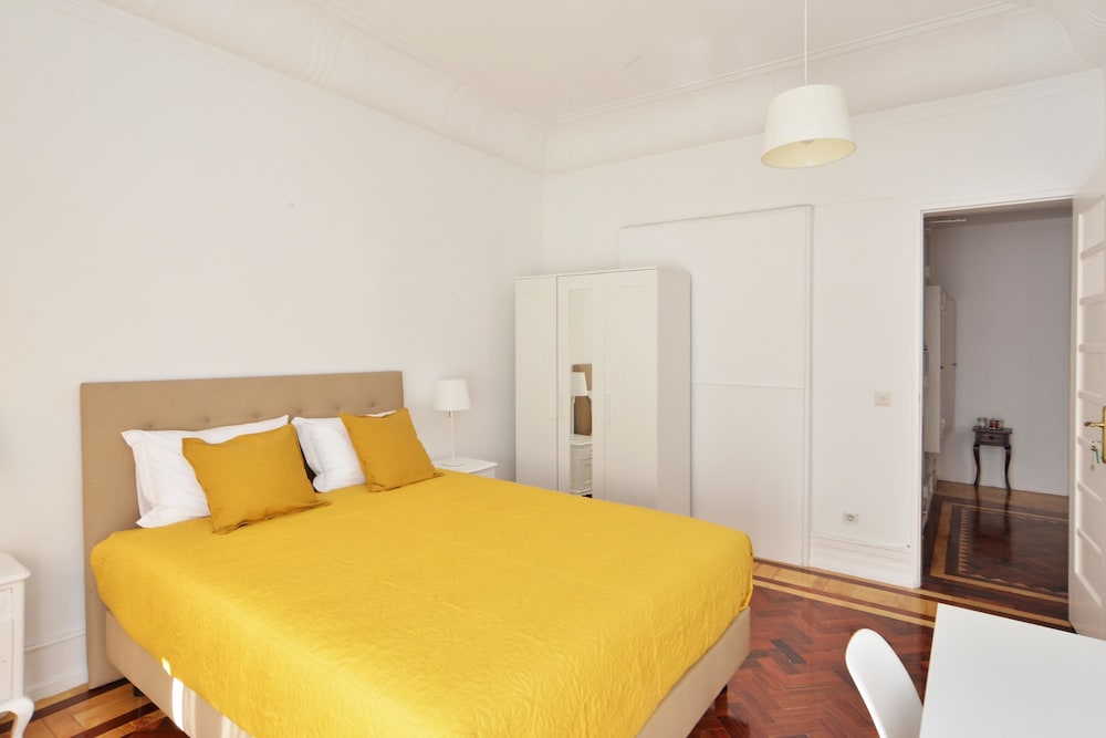 Superior Double Room, Shared Bathroom photo 2