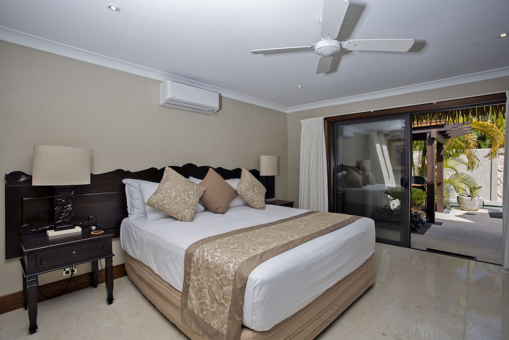 Ultimate Pool Villa (2 Bedroom) photo 2