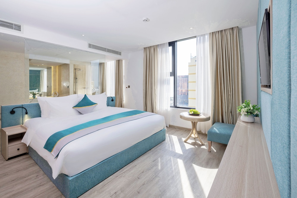 Premium Room, Partial Ocean View