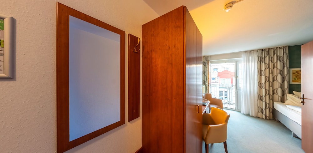 Single Room (Plus) photo 3