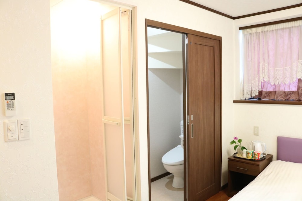 Room, Private Bathroom (3) photo 2