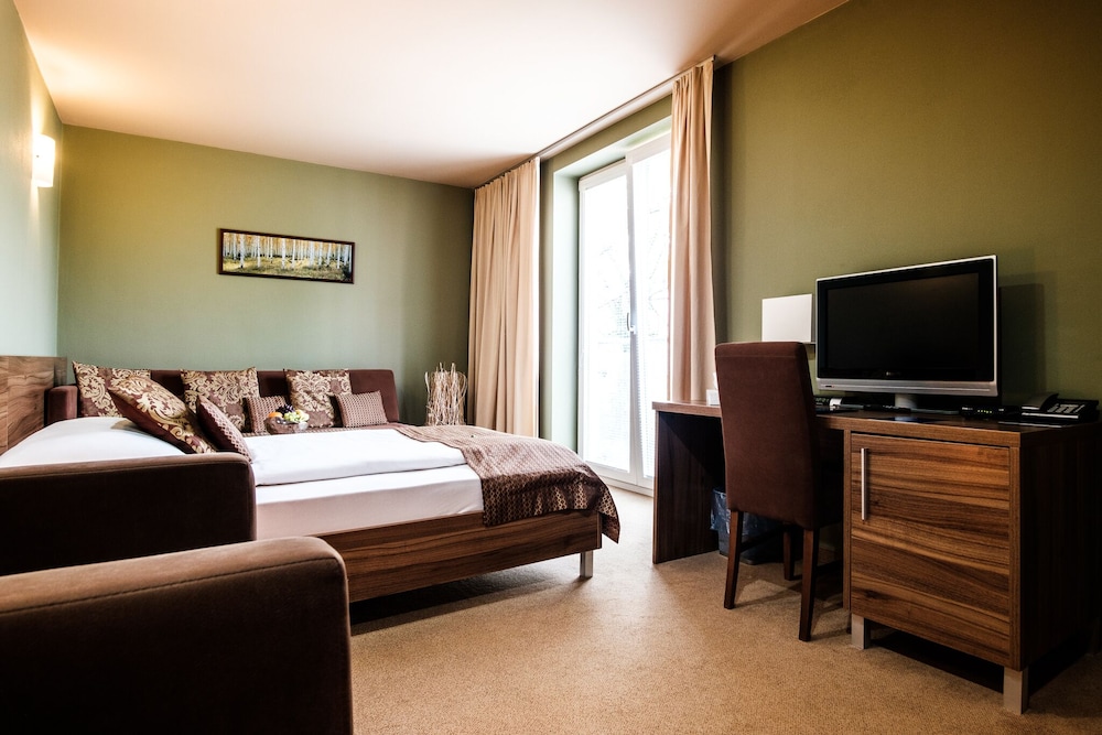 Classic Triple Room photo 1