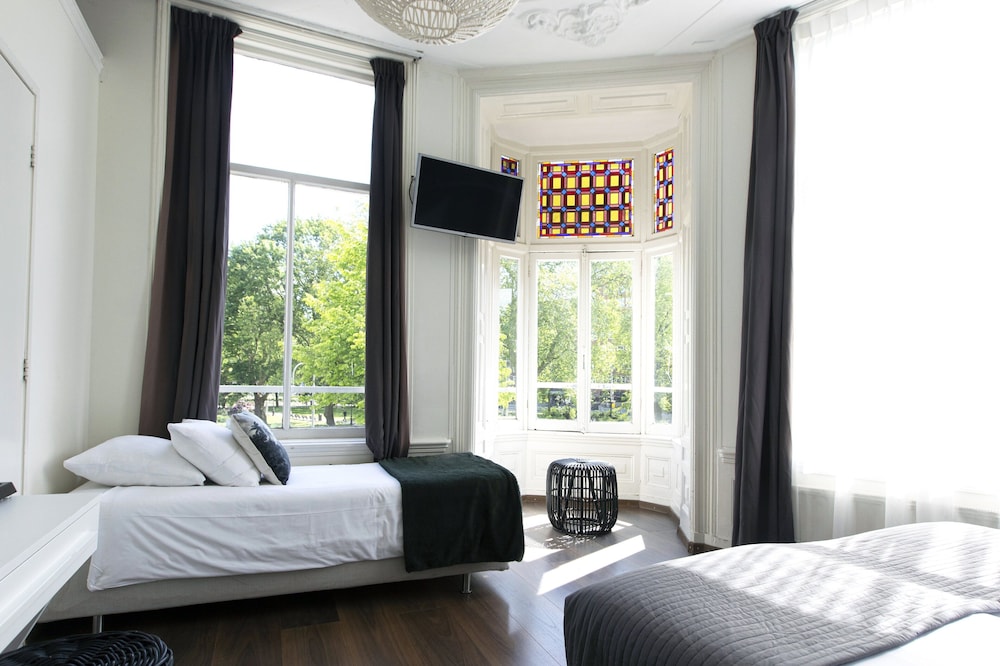 Triple Room, Private Bathroom, Canal View