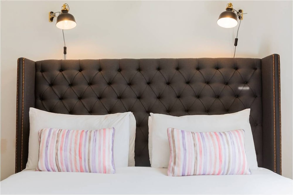Standard Double Room - Photo 3