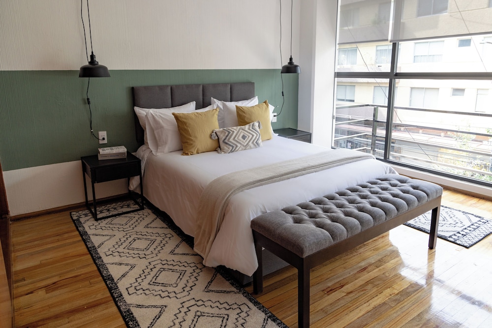 Family Apartment, City View