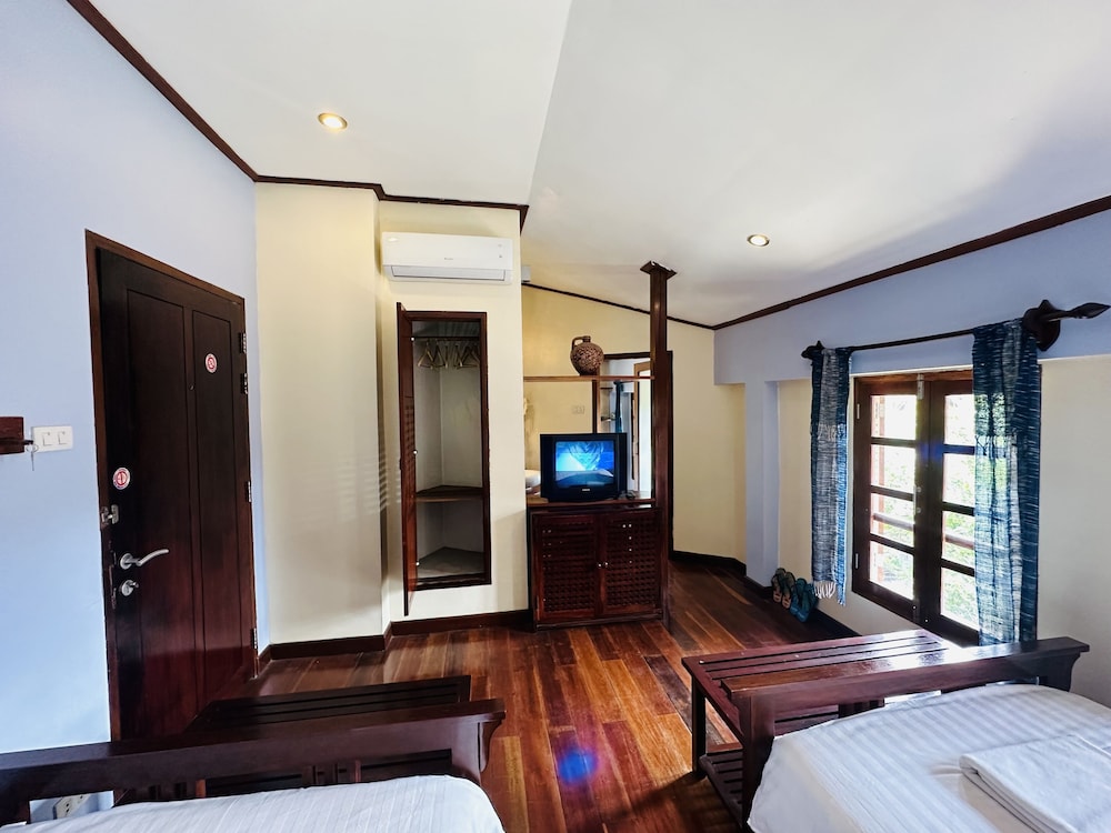 Deluxe Twin Room - Photo 25