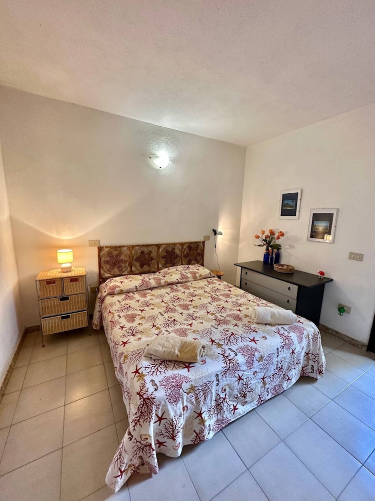 Apartment, 2 Bedrooms, Garden View
