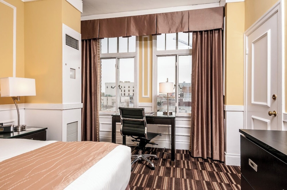 Superior Room, 1 Queen Bed - Photo 2