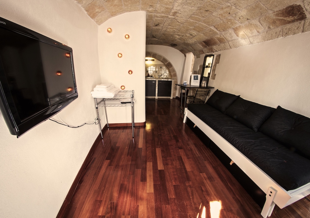 Classic Townhome photo 1
