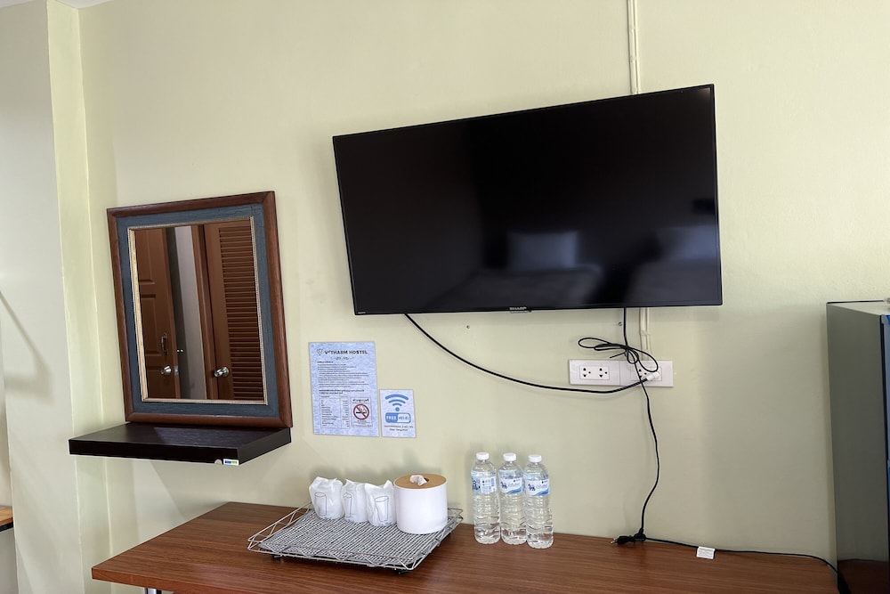 Deluxe Triple Room - Photo 12