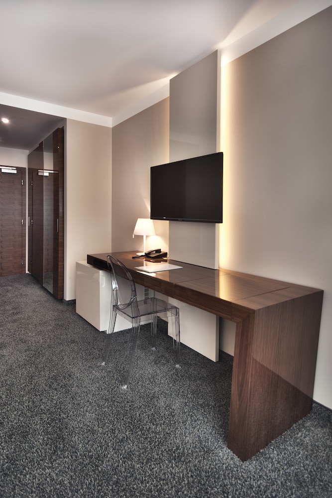 Standard Double or Twin Room photo 2