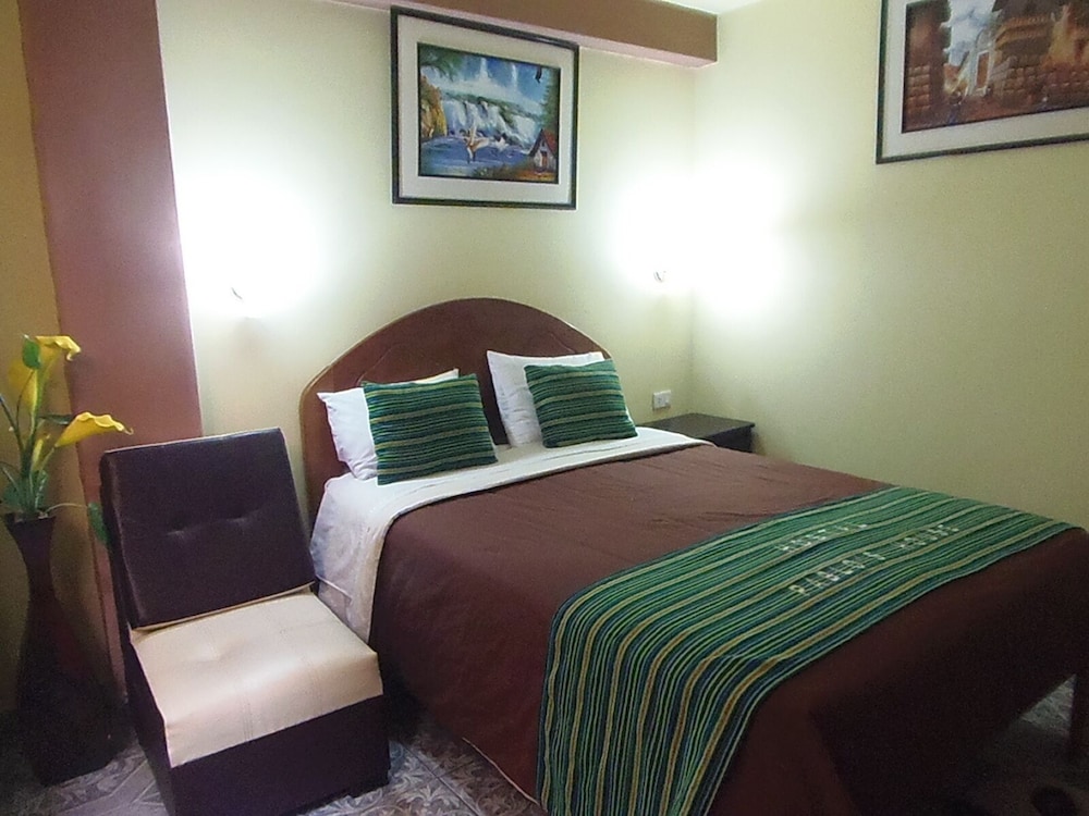 Basic Double Room, 1 Double Bed, Non Smoking photo 3