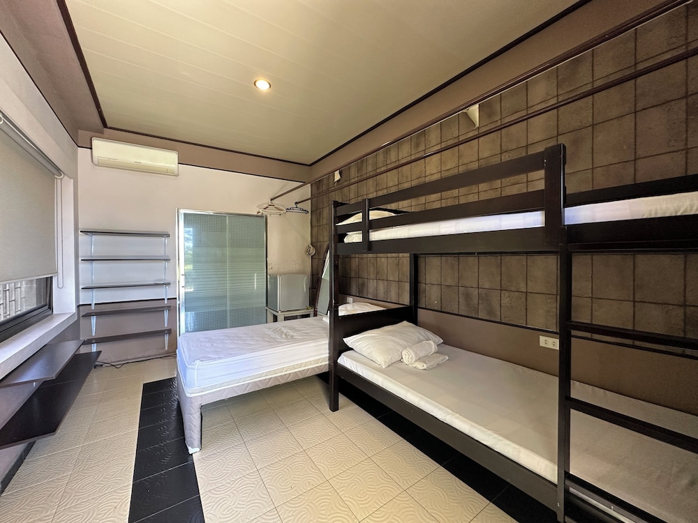 Standard Room, Pool Access, Sea View photo 2