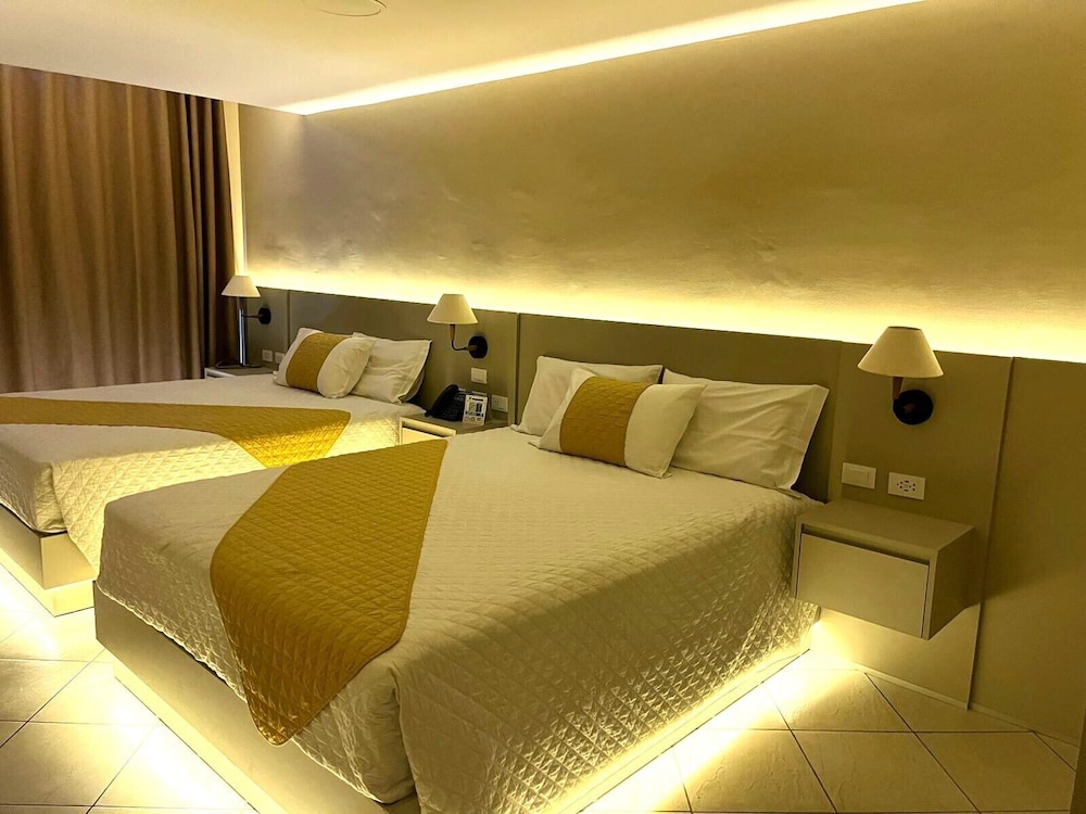 Elite Room